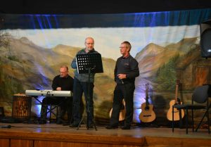 Uczestnicy Festiwalu „Jesienne Spotkania Bardów” w Lublinie