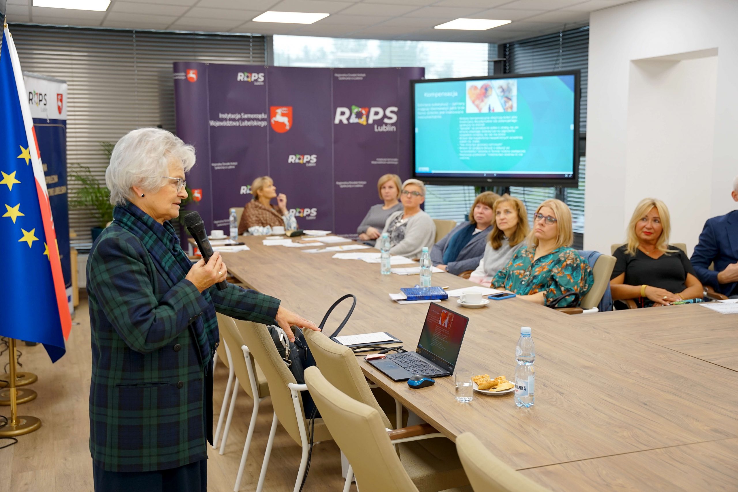 Wpływ traumy relacyjnej na funkcjonowanie dziecka wychowywanego poza rodziną biologiczną